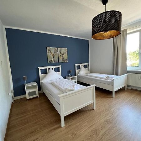 Shin Apartments Есен Екстериор снимка