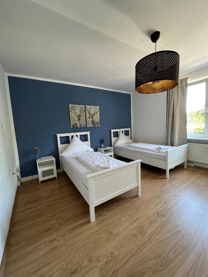 Shin Apartments Есен Екстериор снимка